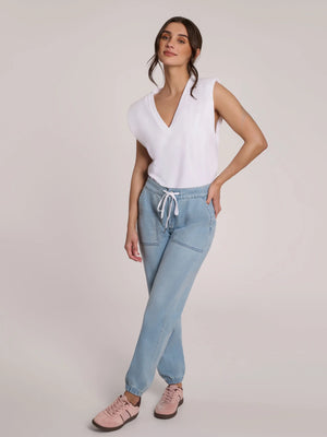 Yoga Jeans Malia Igh Rise Relaxed Jogger | Light Sky