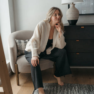 Pokoloko Crinkle Short Jacket | Cream + Black