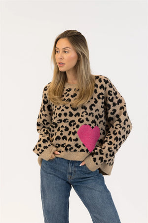 Lyla & Lux Jessie Animal Pullover | Leopard