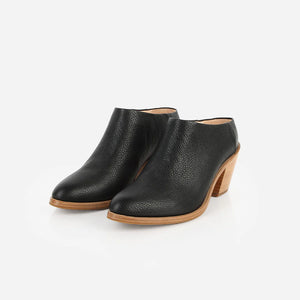 Poppy Barley The Low Down Heeled Mule | Black