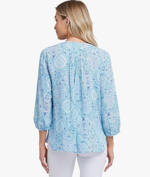 NYDJ Pintuck Blouse | Campos Das Cortes + Lora Del Rio