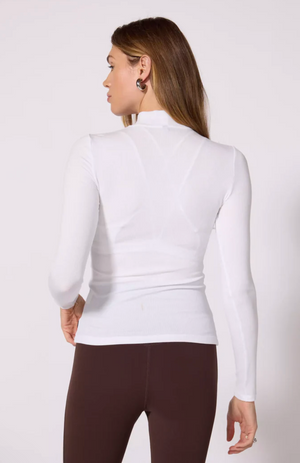 MPG- 90s Mock Neck | Brillant White