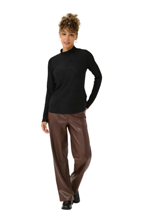 Cream Turtleneck | Black