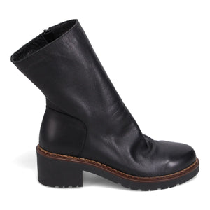Buenos Nelly Boot | Black