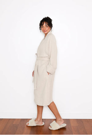 Tofino Towel The Quest Muslin Robe | Beige + Seashell