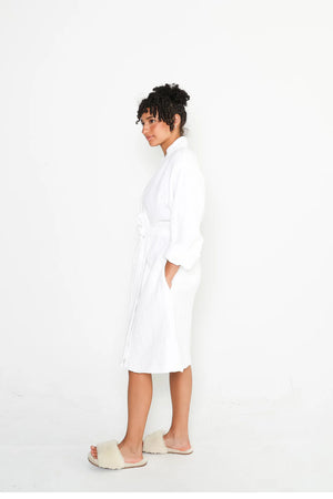 Tofino Towel The Quest Muslin Robe | Beige + Seashell