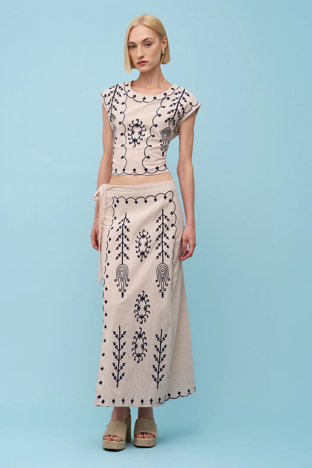 Astrid Tour Skirt | Sand