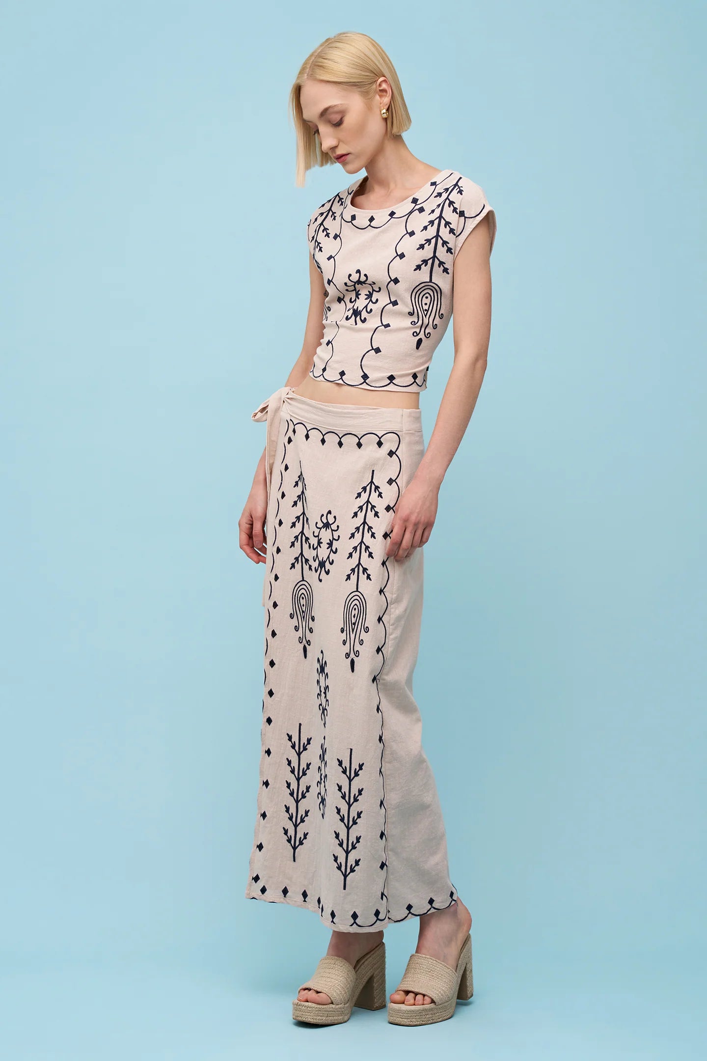 Astrid Tour Skirt | Sand