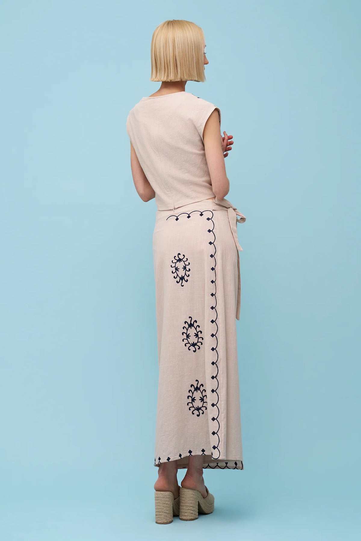 Astrid Tour Skirt | Sand