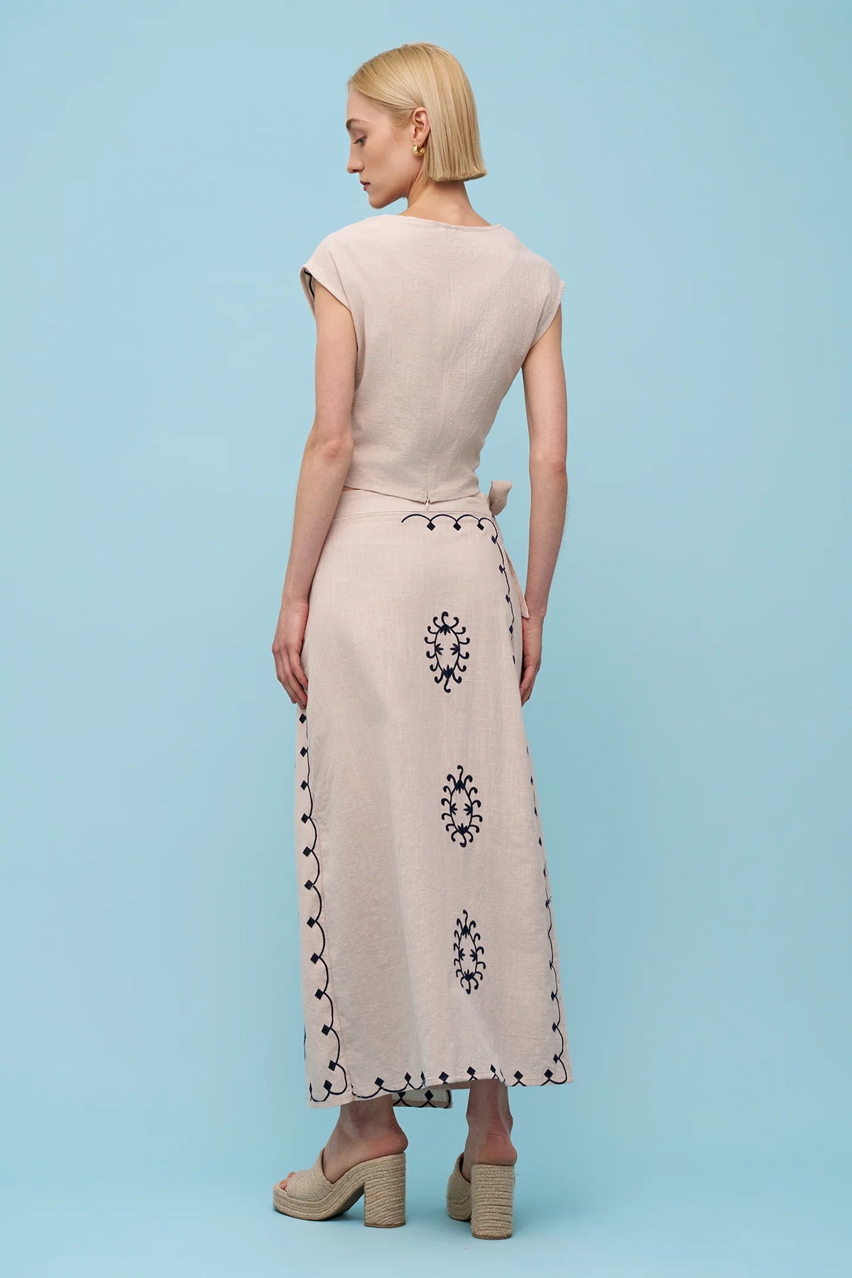 Astrid Tour Skirt | Sand