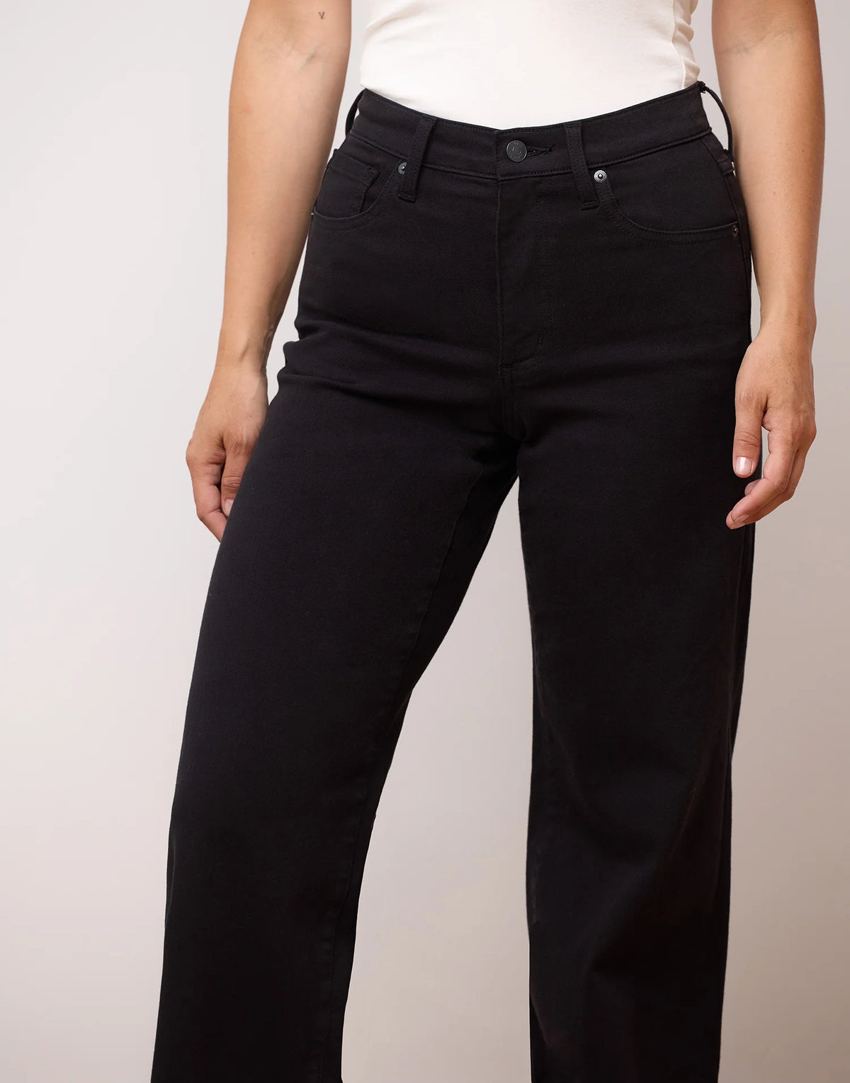 Yoga Jeans Lily Wide Leg | Black