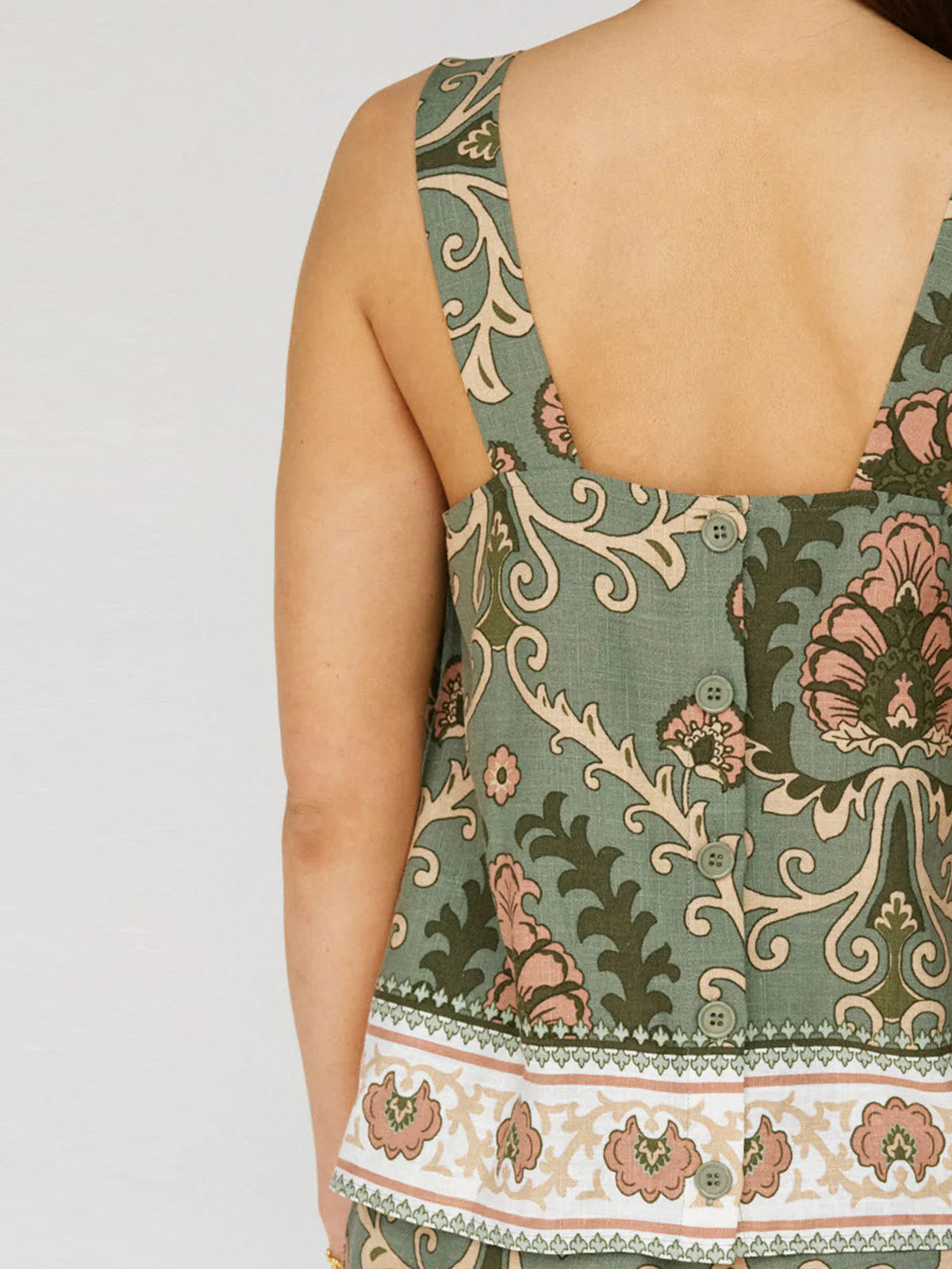 Sanctuary Button Back Cami | Sage
