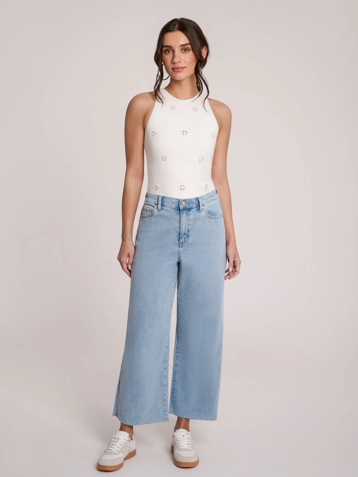 Yoga Jeans Lily Cropped Wide High Rise | Crisp Wind