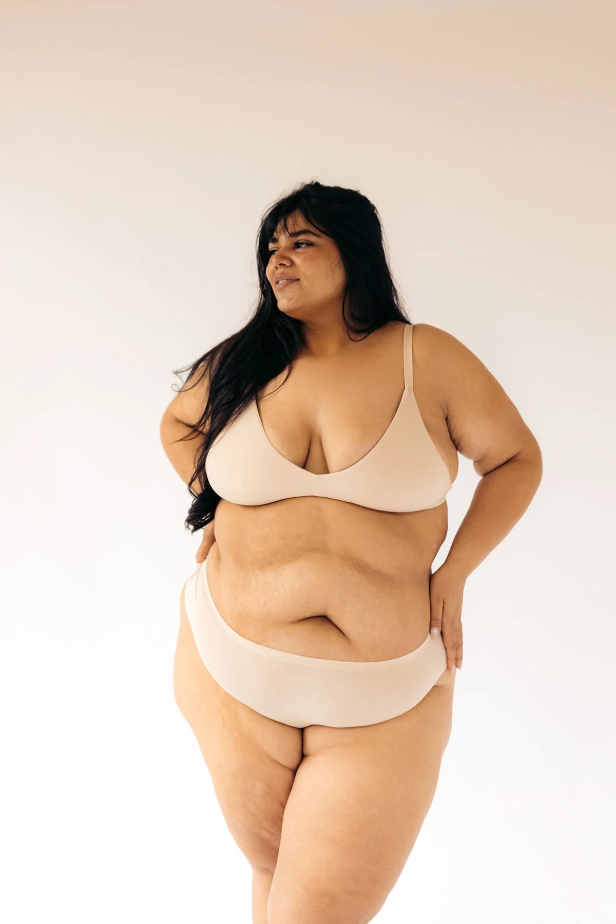 Huha Seamless Low-Mid Rise Thong | Beige