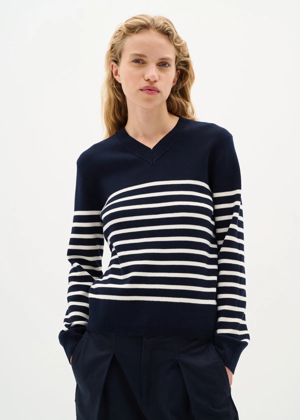 InWear Wallis V-Neck Pullover | Marine Blue