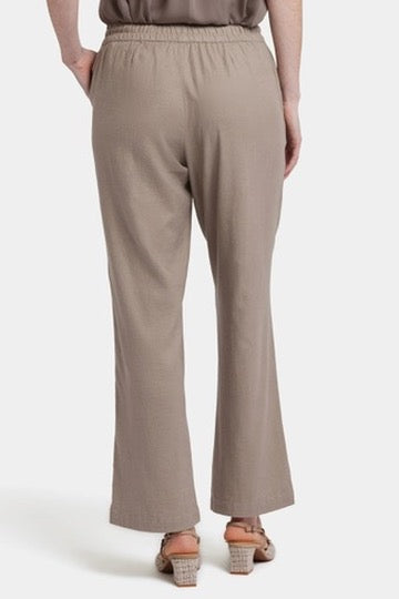 NYDJ Relaxed Drawstring Pull-On Pant | Black + Saddlewood