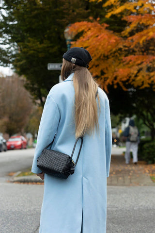 Risa Ila Knot Crossbody Bag | Black