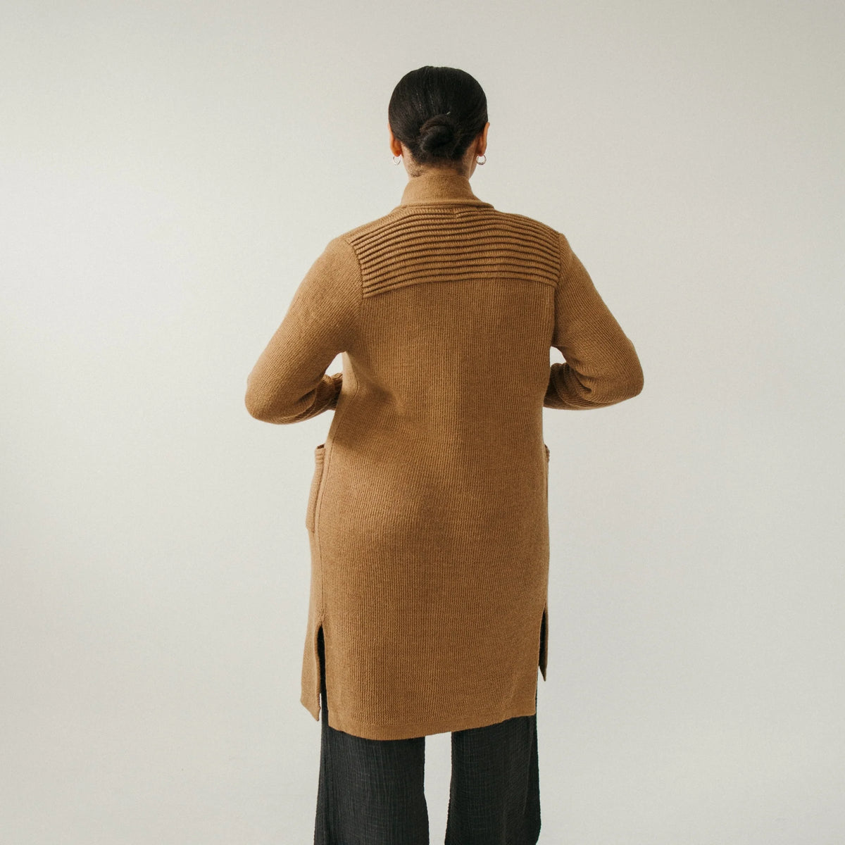 Pokoloko Long Cartier Alpaca Sweater| Camel, Black + Chai