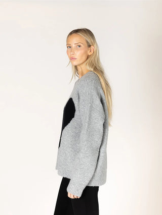 Lyla & Luxe Heart Crew Pullover | Grey