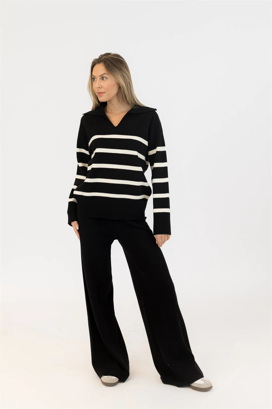 Lyla & Lux Bella Pullover | Black + White Stripe