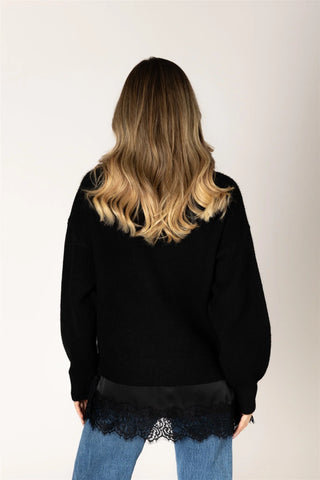 Lyla & Luxe Novelty Pearl Bow Sweater | Black