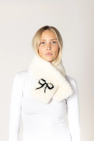 Lyla & Luxe Faux Bow Scarf | Black + White