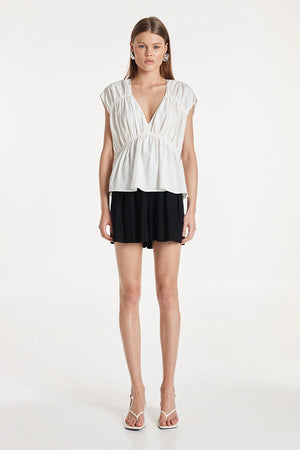 Madison The Label Benita Linen Top | White