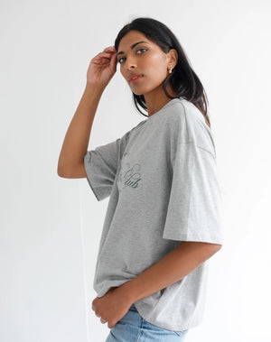 Brunettet the label Kind Club Boxy Tee | Grey