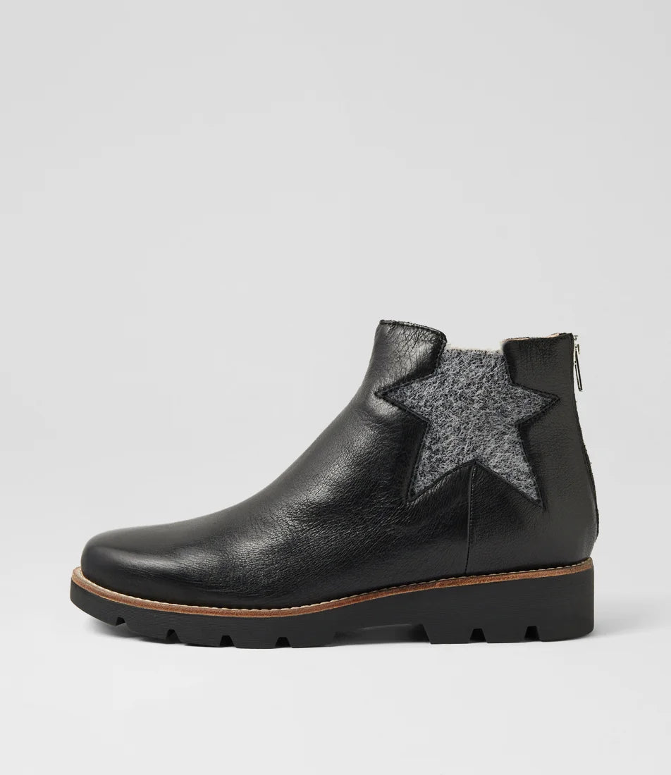Django & Juliette Dixeys Leather Chelsea Boots | Black