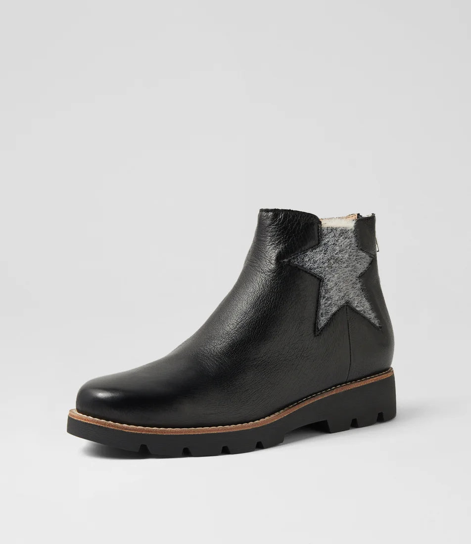 Django & Juliette Dixeys Leather Chelsea Boots | Black