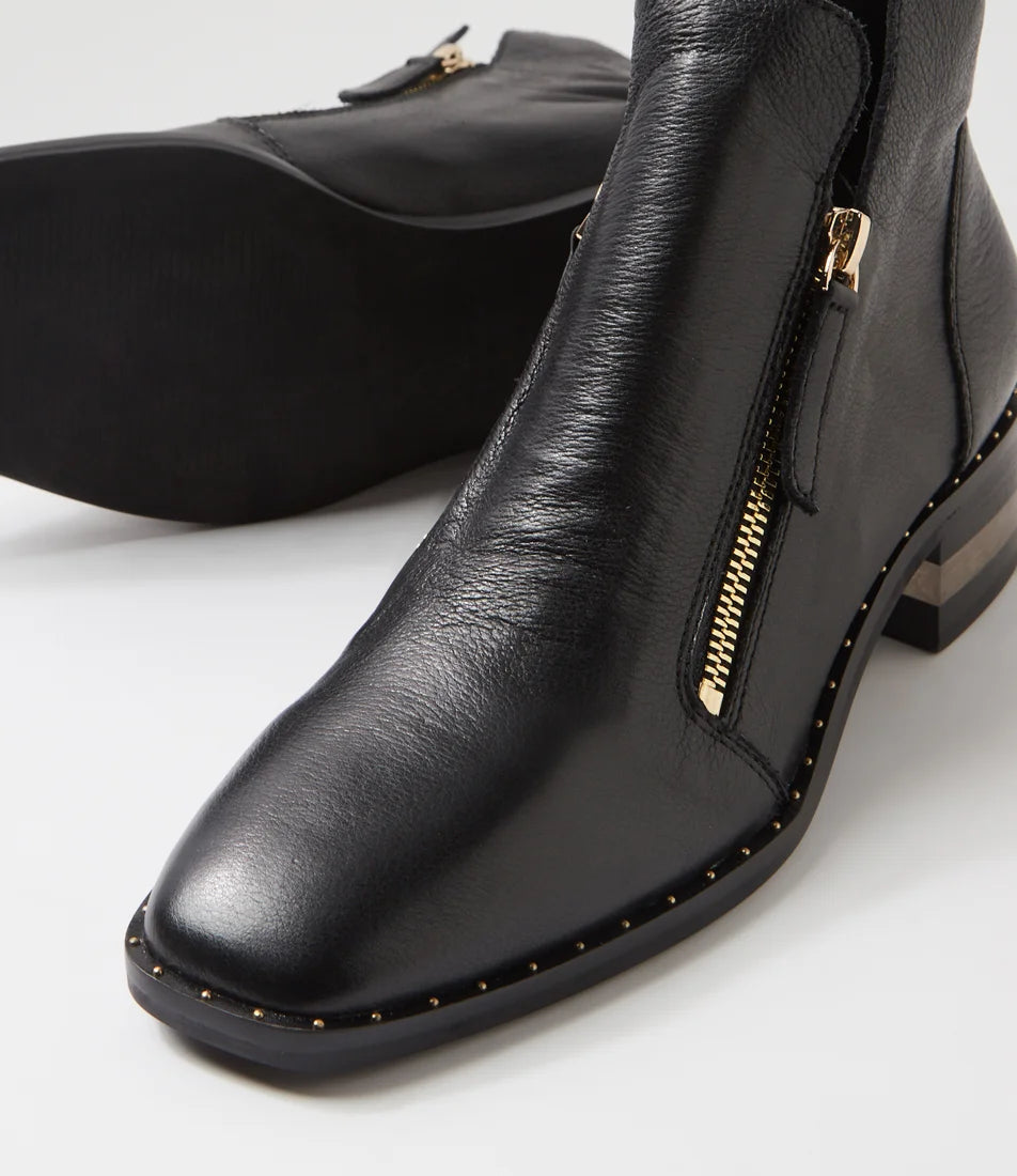 Django & Juliette Floriss Leather Ankle Boots | Black