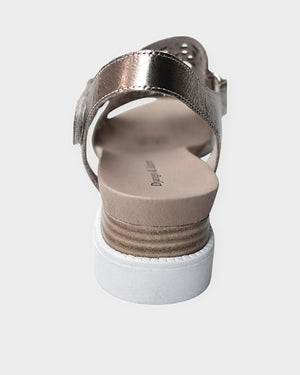 Django & Juliette Ansh Leather Sandal | Champagne