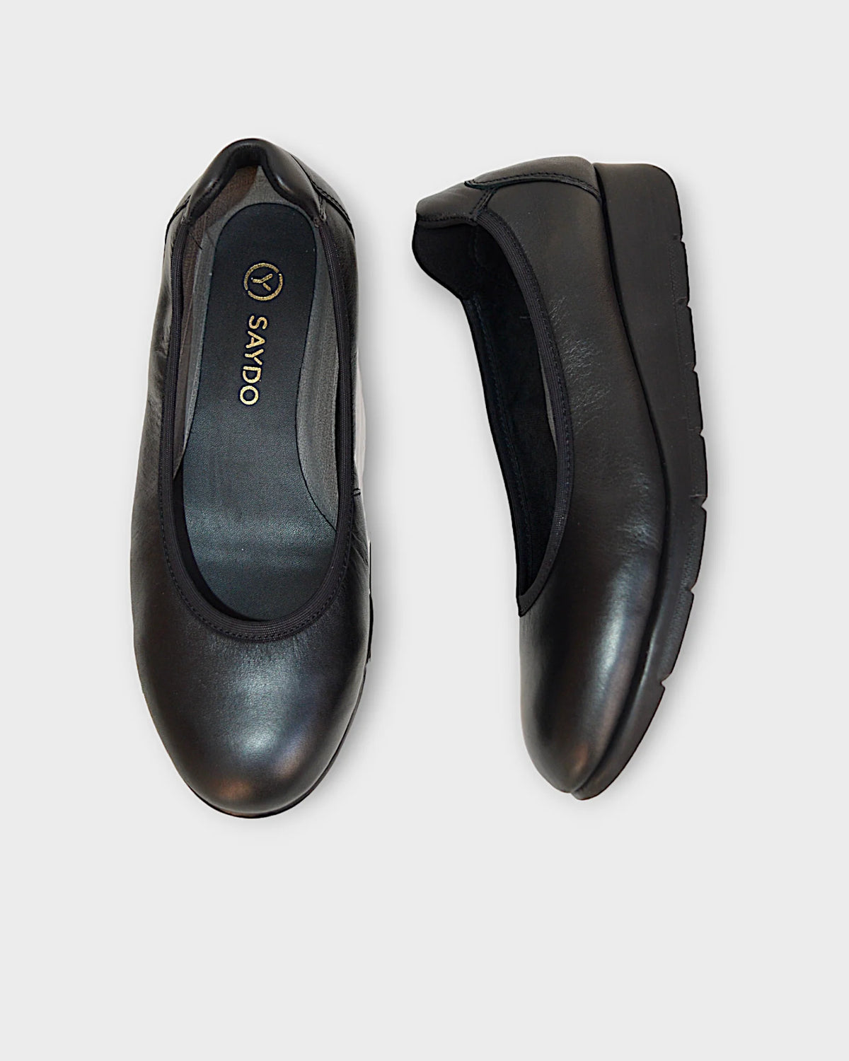 Saydo Filbert leather Ballet Flats | Gunmetal + Black