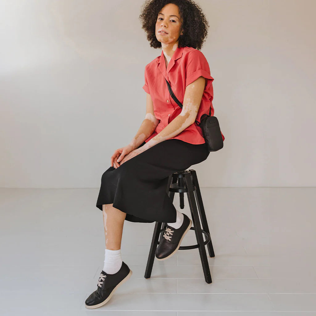 Poppy Barley The Eyelet Sneaker | Black