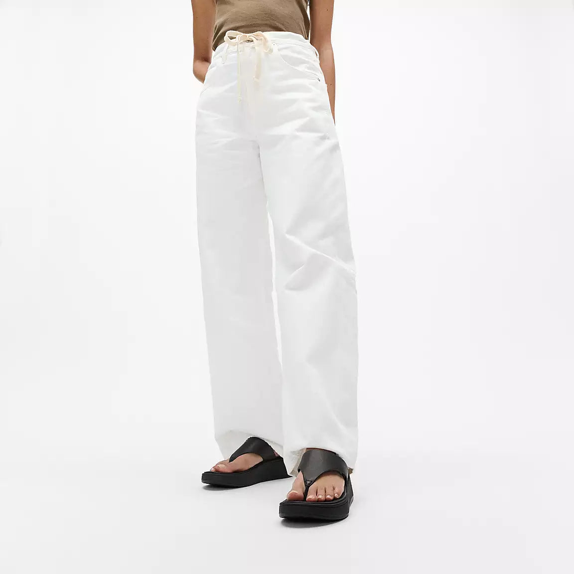 Fit Flop F-MODE Leather Flatform Toe-Post Sandals | Black