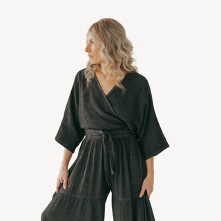 Pokoloko Crinkle Balloon Sleeve Top | Black