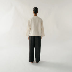 Pokoloko Crinkle Short Jacket | Cream + Black