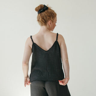 Pokoloko Crinkle Strappy Top | Black + Cream