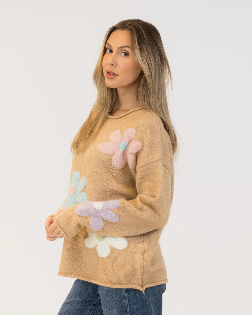 Lyla & Lux Jody Pullover | Camel