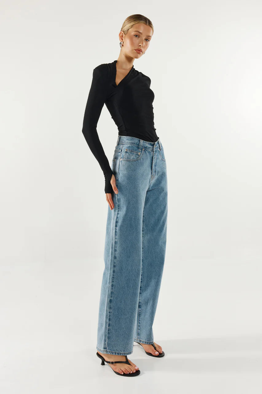 Madison The Label Laury Top | Black