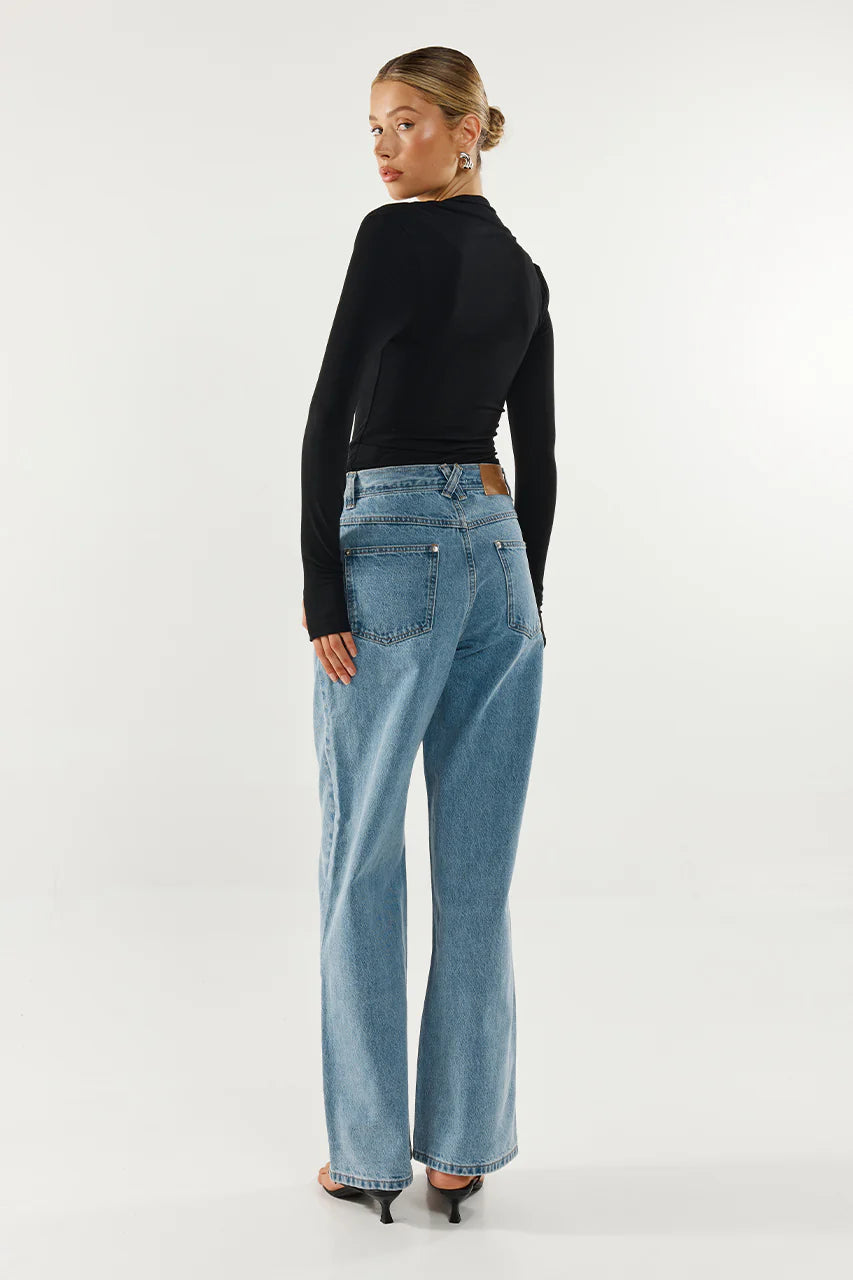 Madison The Label Laury Top | Black