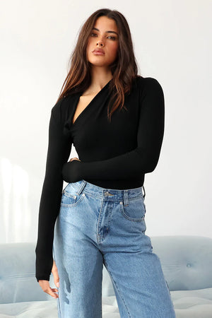 Madison The Label Laury Top | Black