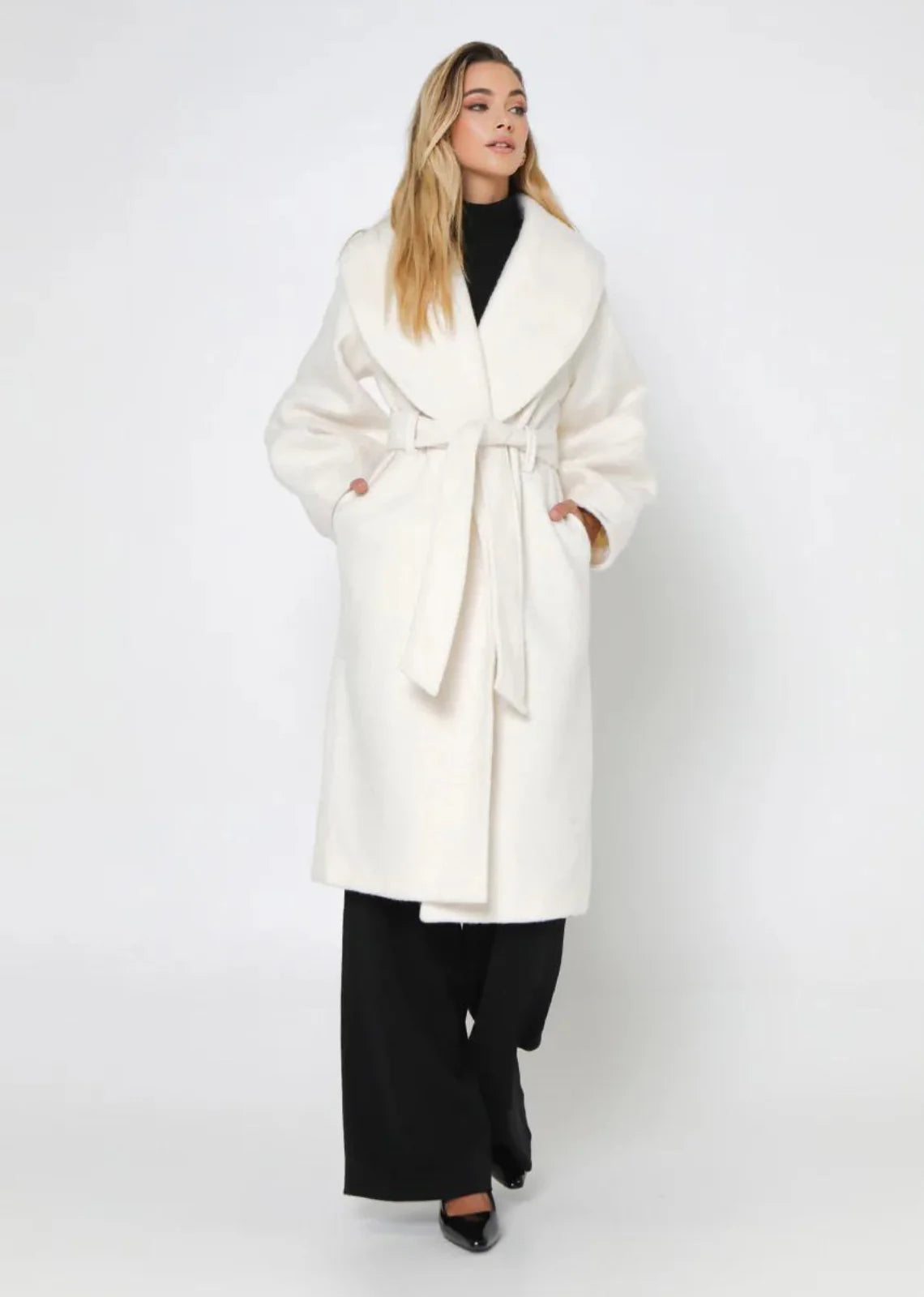 Madison The Label Tully Coat | Cream