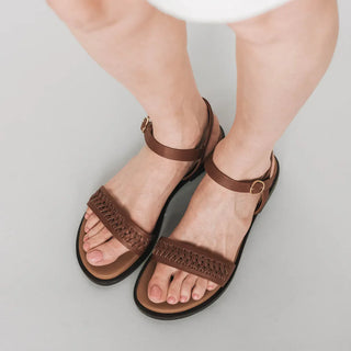 Poppy Barley The Bohème Sandal | Hazelnut