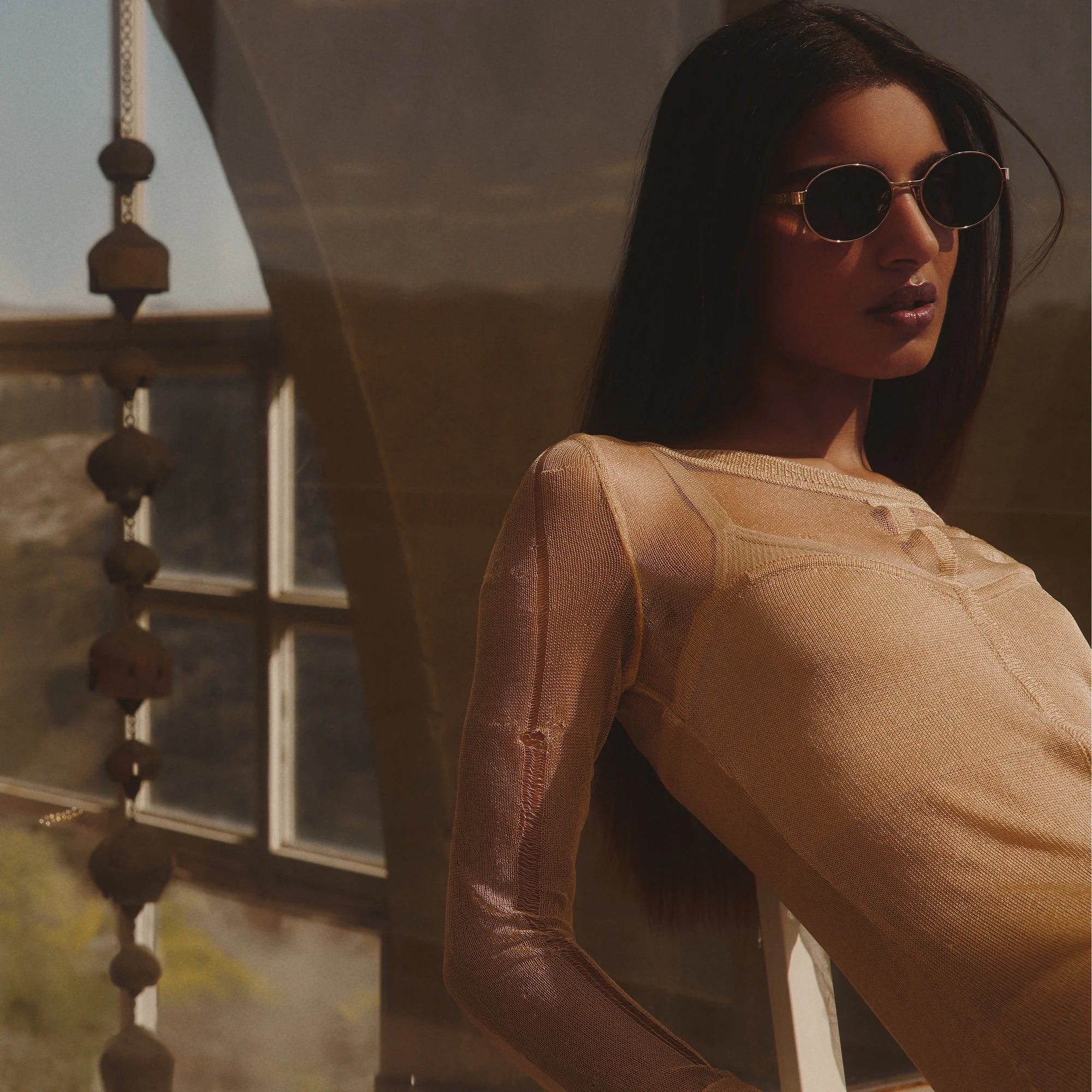 Quay "Anyways" Sunglasses | Black