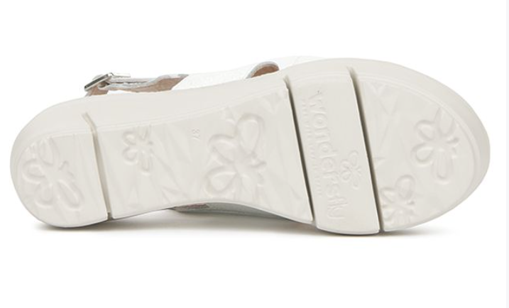 Wonders Sandal | White + Black + Gold