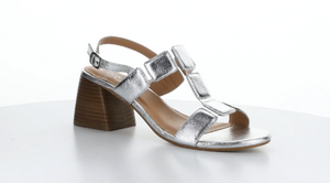 Bos & Co Glow Sandals | White + Silver