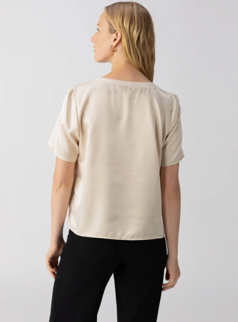 Sanctuary Timeless Satin Tee | Almond
