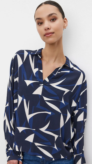 Velvet Carah06 Printed Crepe Top | Navy