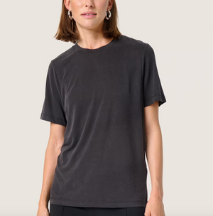 Soaked SLColumbine Loose Fit Tee | Black